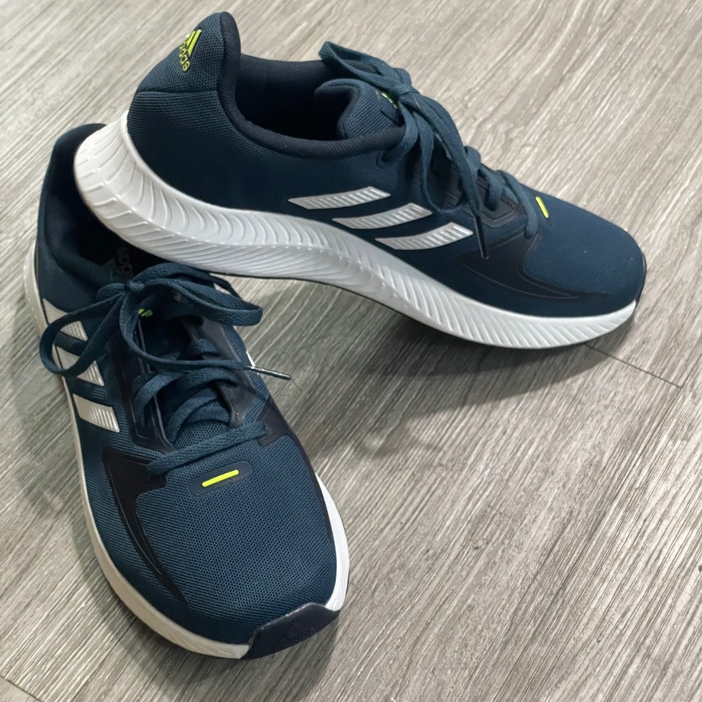 NWOT Mens Adidas RunFalcon 2.0 FY9498 Navy/White Size 7